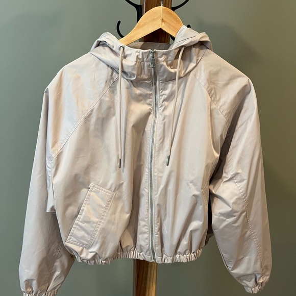 Abercrombie & Fitch YPB Satin Windbreaker Jacket - Picture 3 of 5